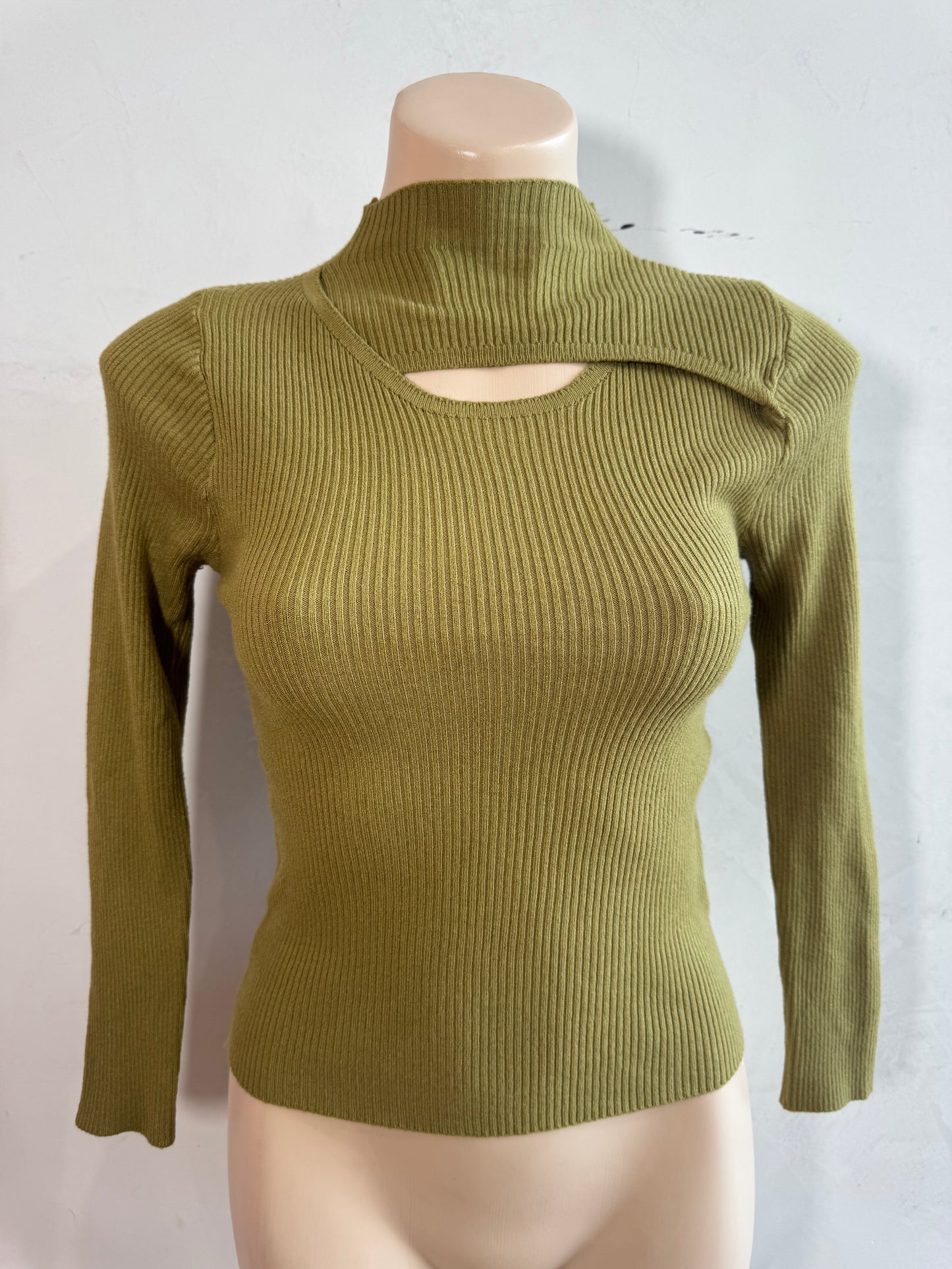 Green Cutout Knit Top - size xS