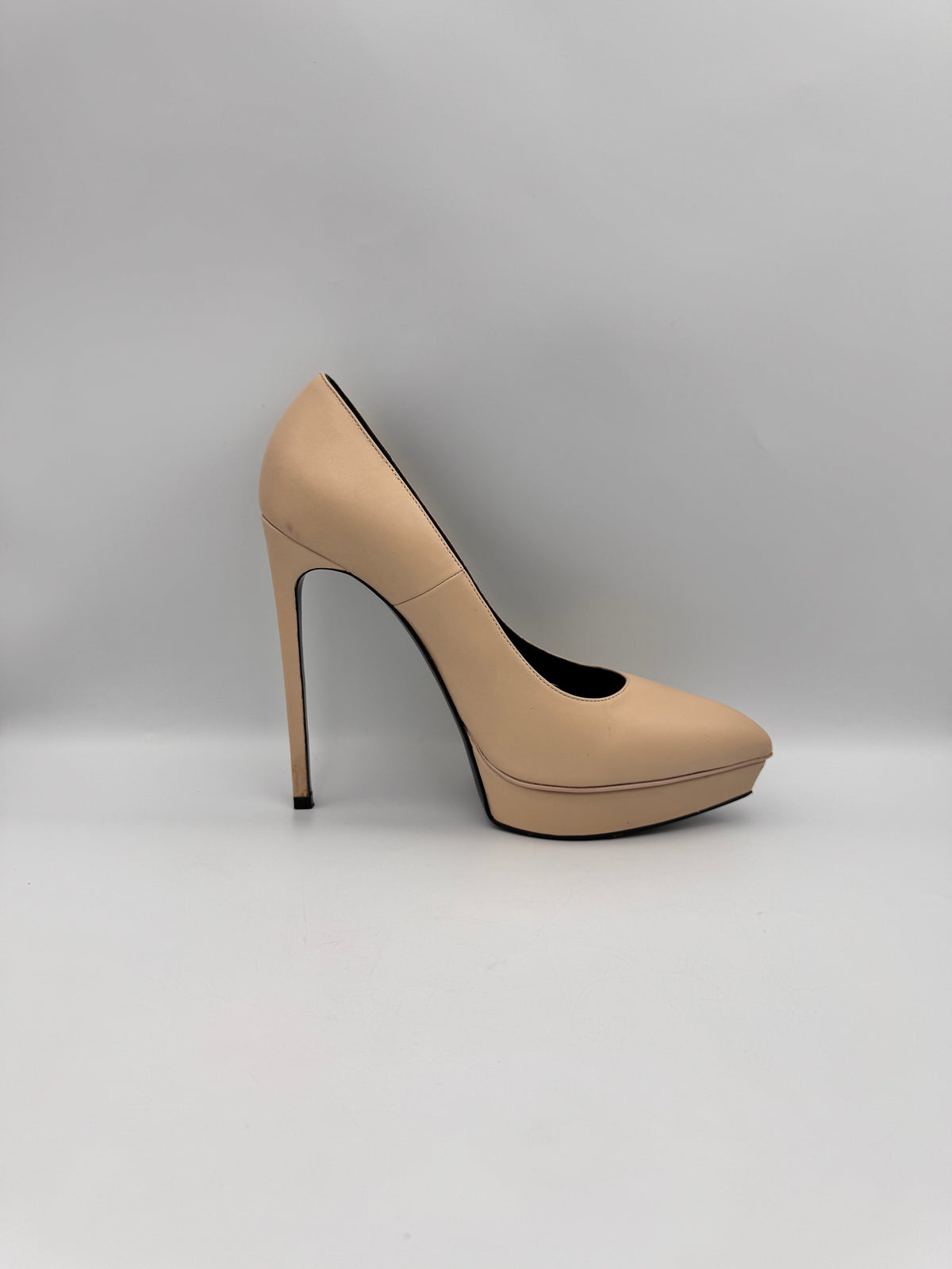 Saint Laurent Beige Platform Pump Size 39
