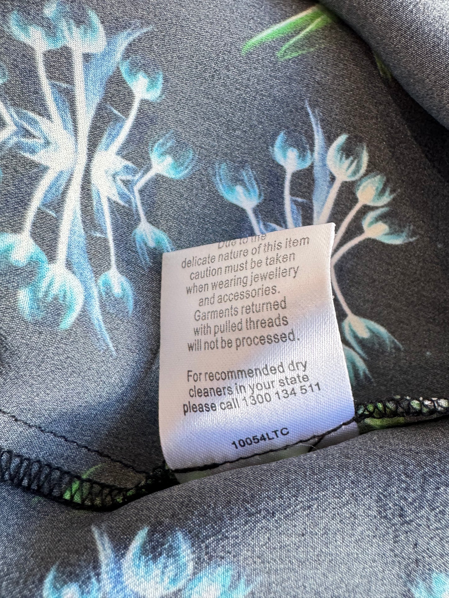 Lisa Ho Silk Print Blouse - size 10