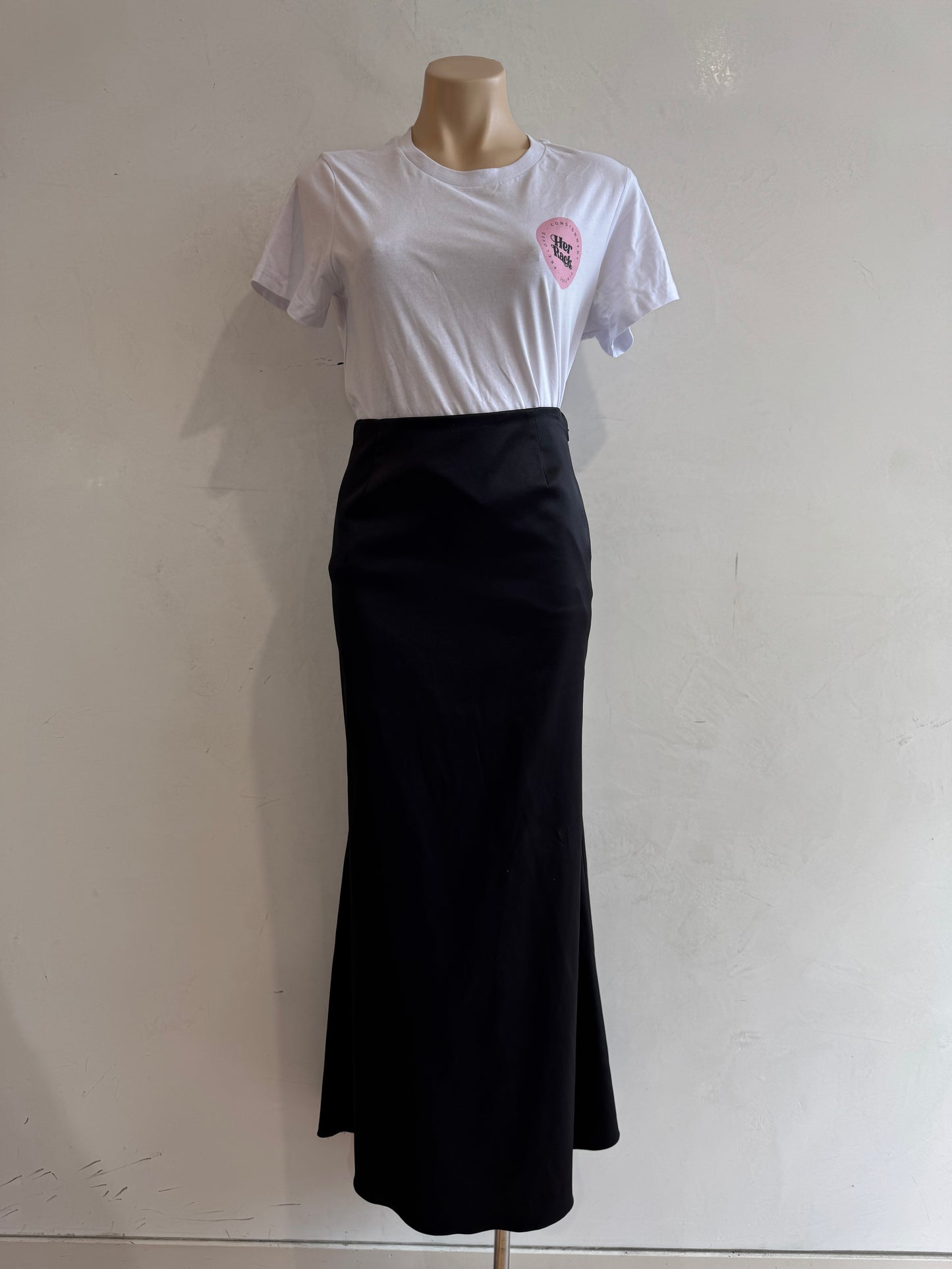 Vintage Events black evening maxi skirt - size 6