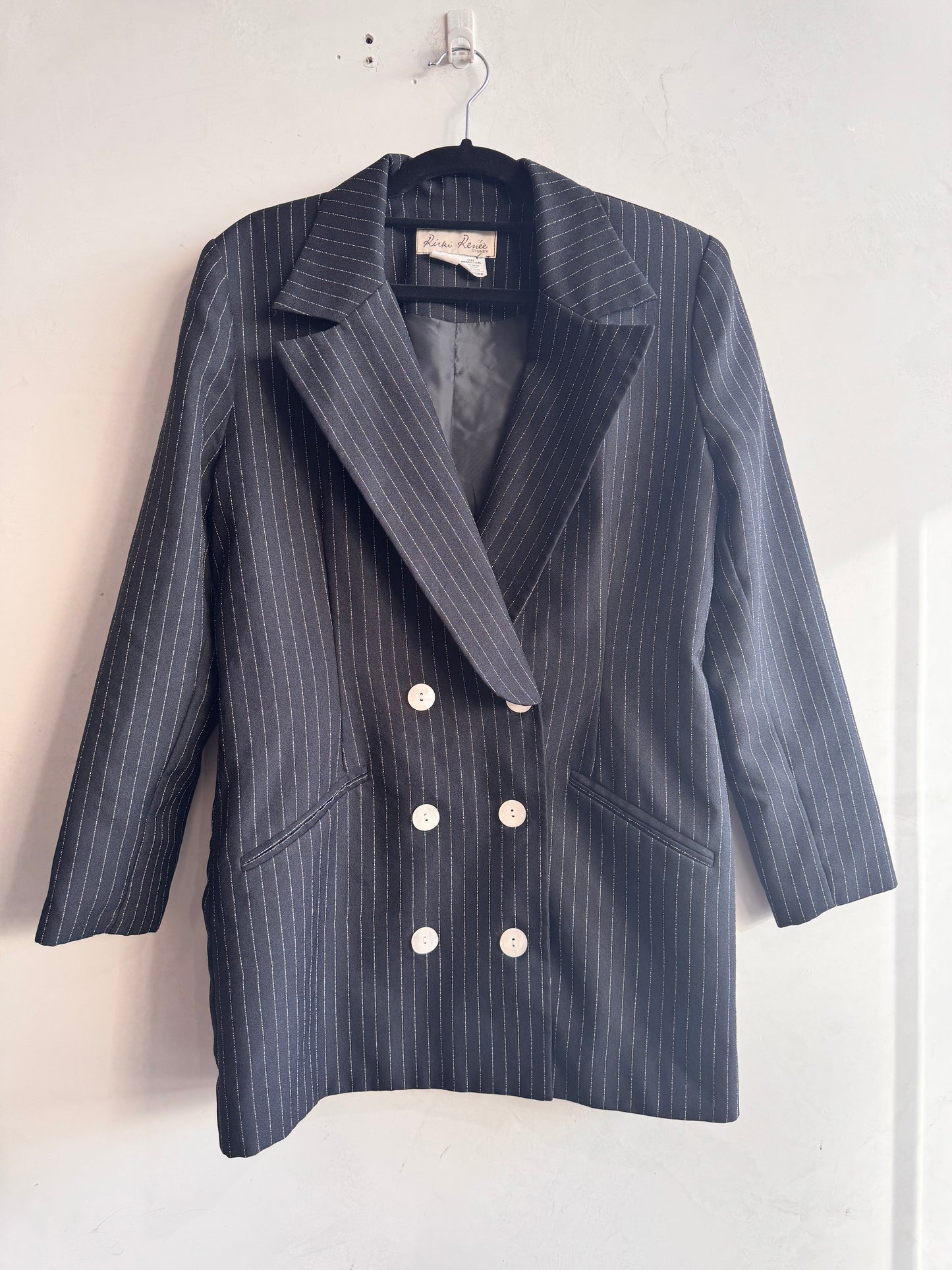 Vintage Ricki Reneeblack pinstriped blazer - size 10