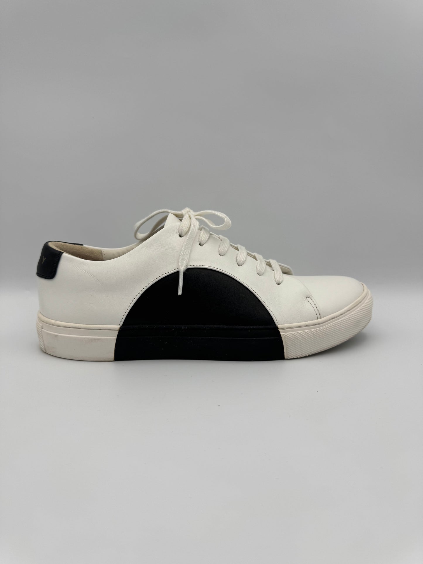 THEY NY Circle Low Profile Sneaker Size 39 White/Black