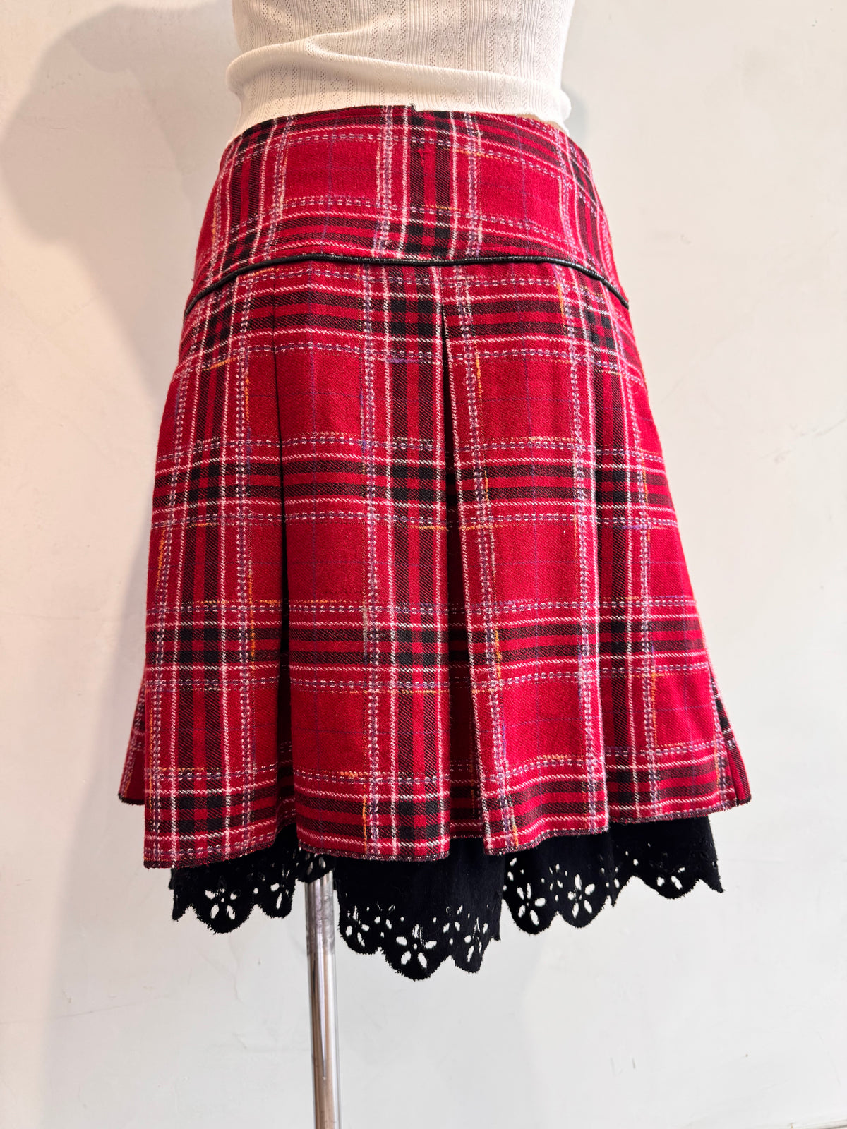 CKM Rad Plaid Pleated Skirt - size L