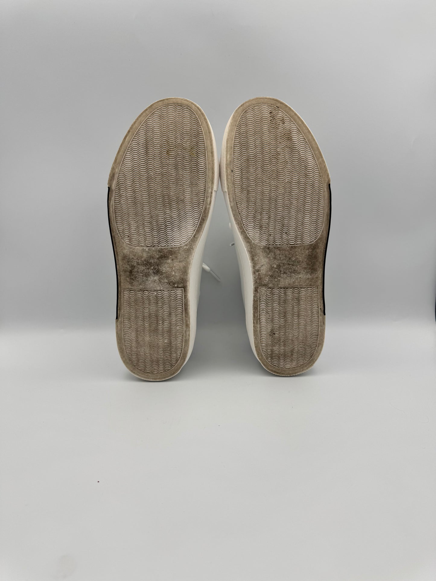 THEY NY Circle Low Profile Sneaker Size 39 White/Black