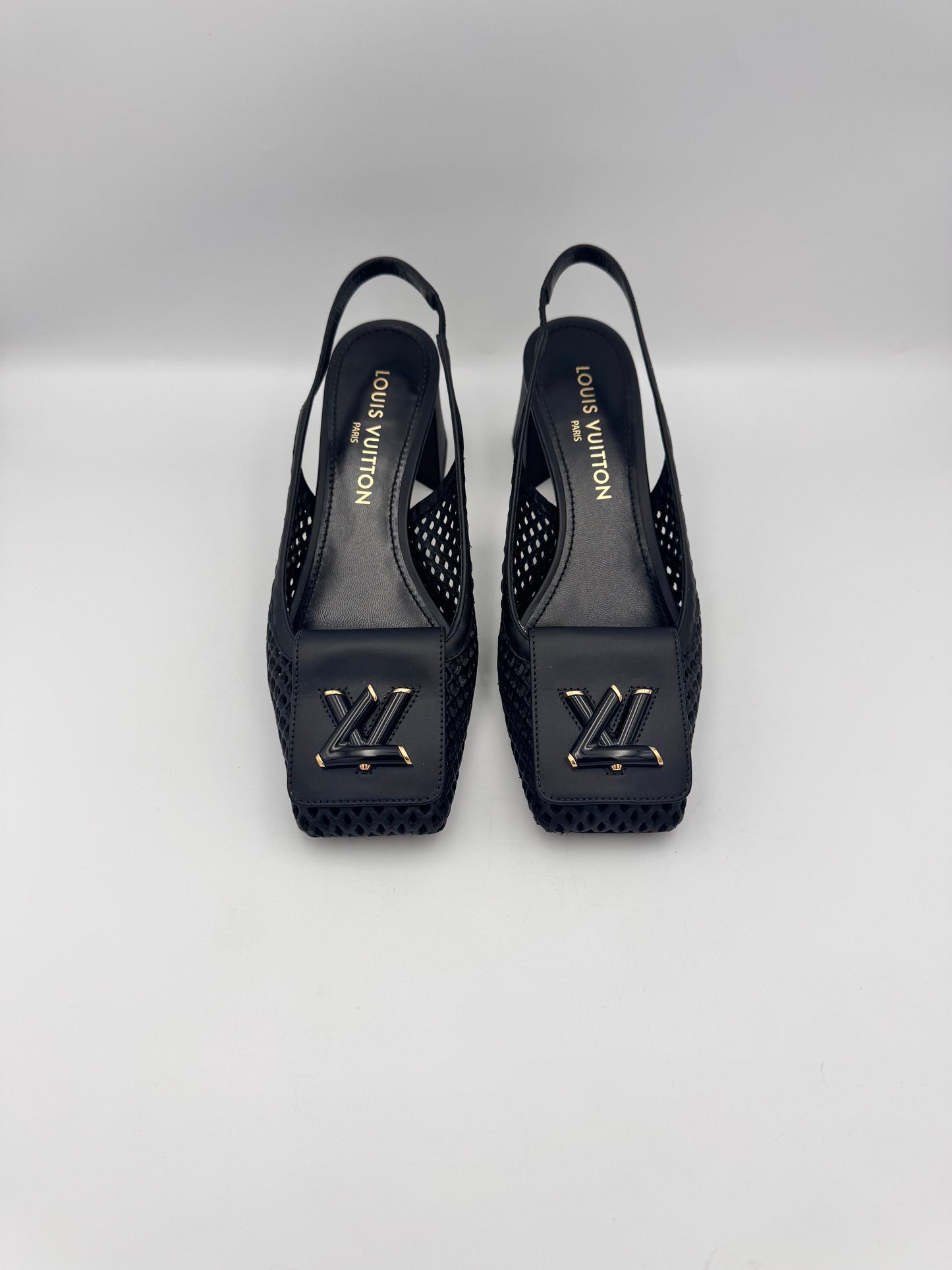 LOUIS VUITTON Black Shake Slingback Pumps Size 39