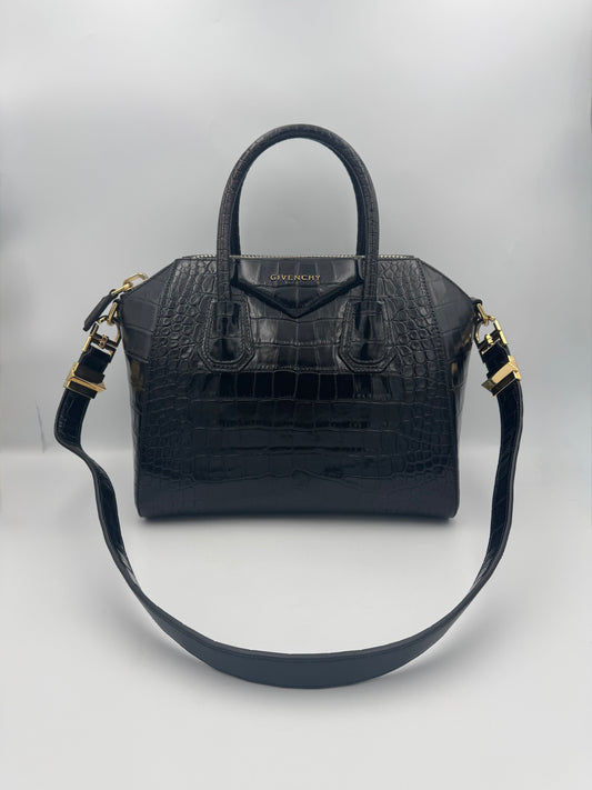 GIVENCHY ANTIGONA Bag Size Small