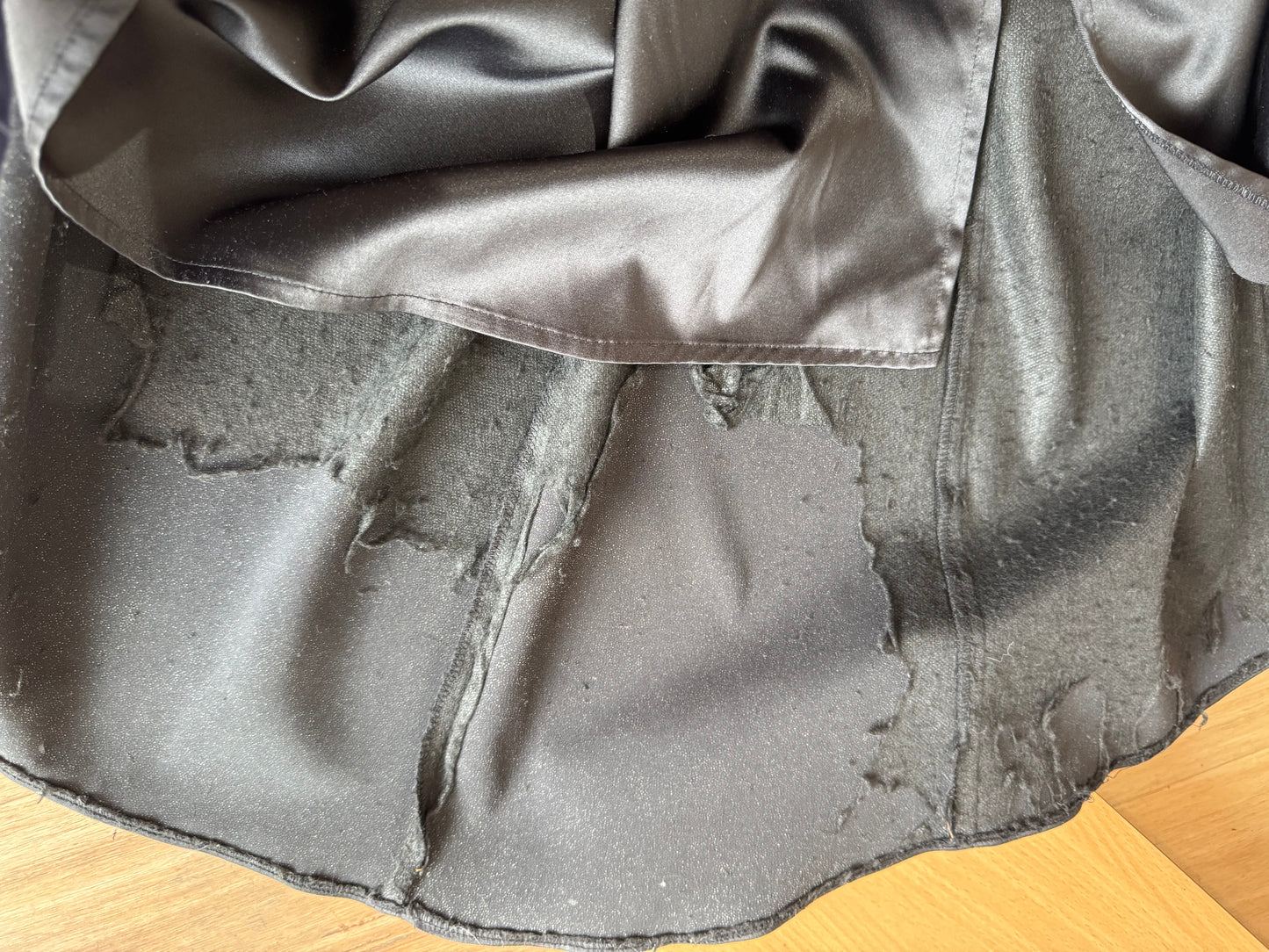 Vintage Events black evening maxi skirt - size 6