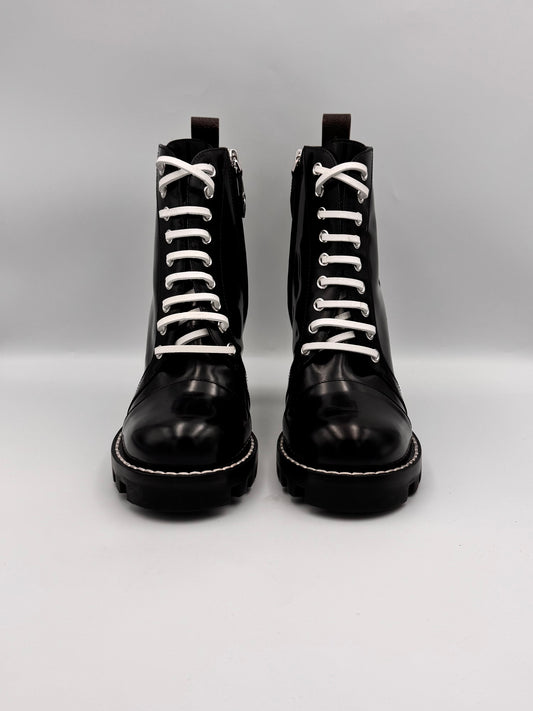 Louis Vuitton Laced Chunky Heel Boots Size 38.5