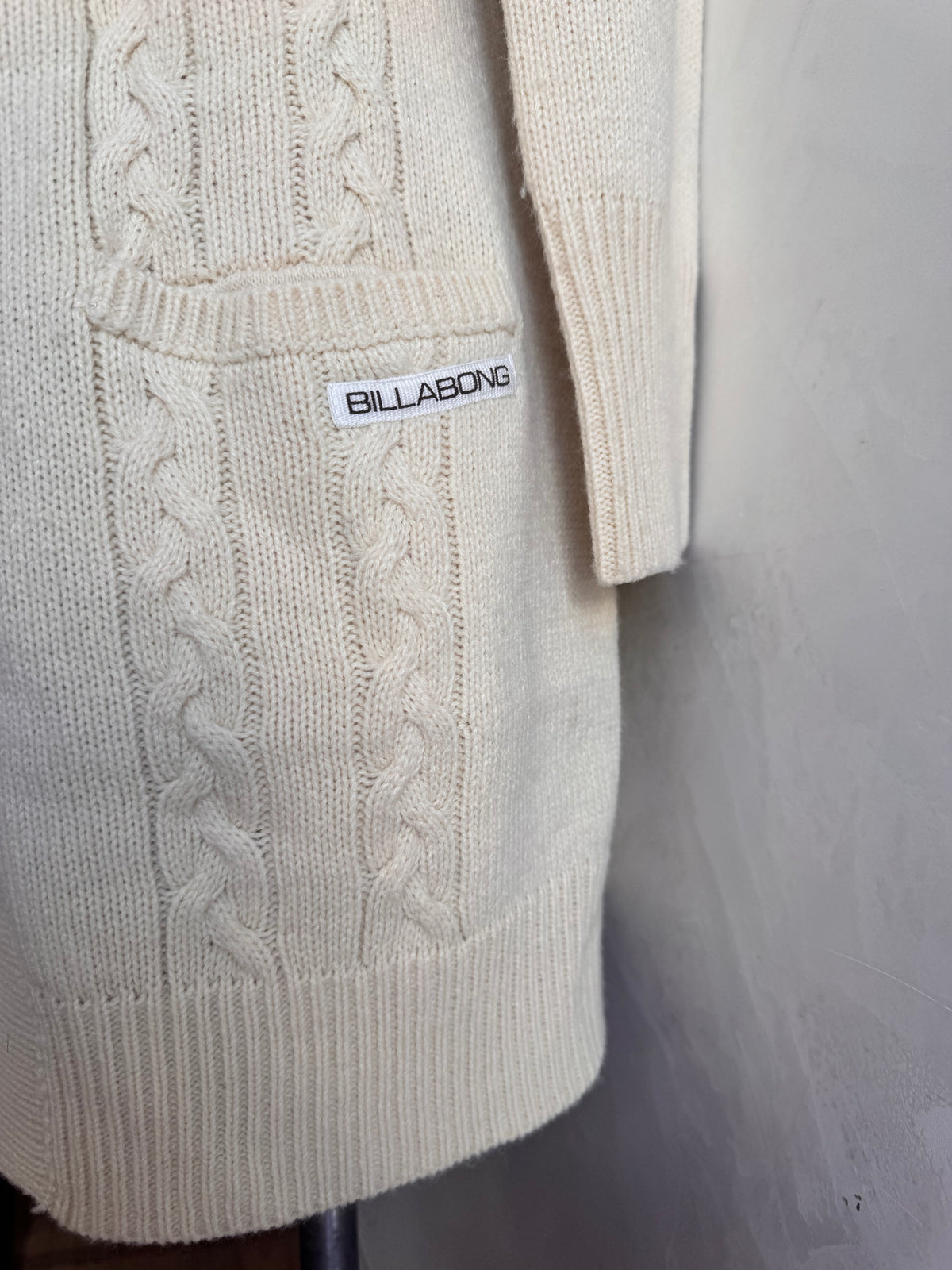 Vintage Billabong Cream Long Cardigan - size 12