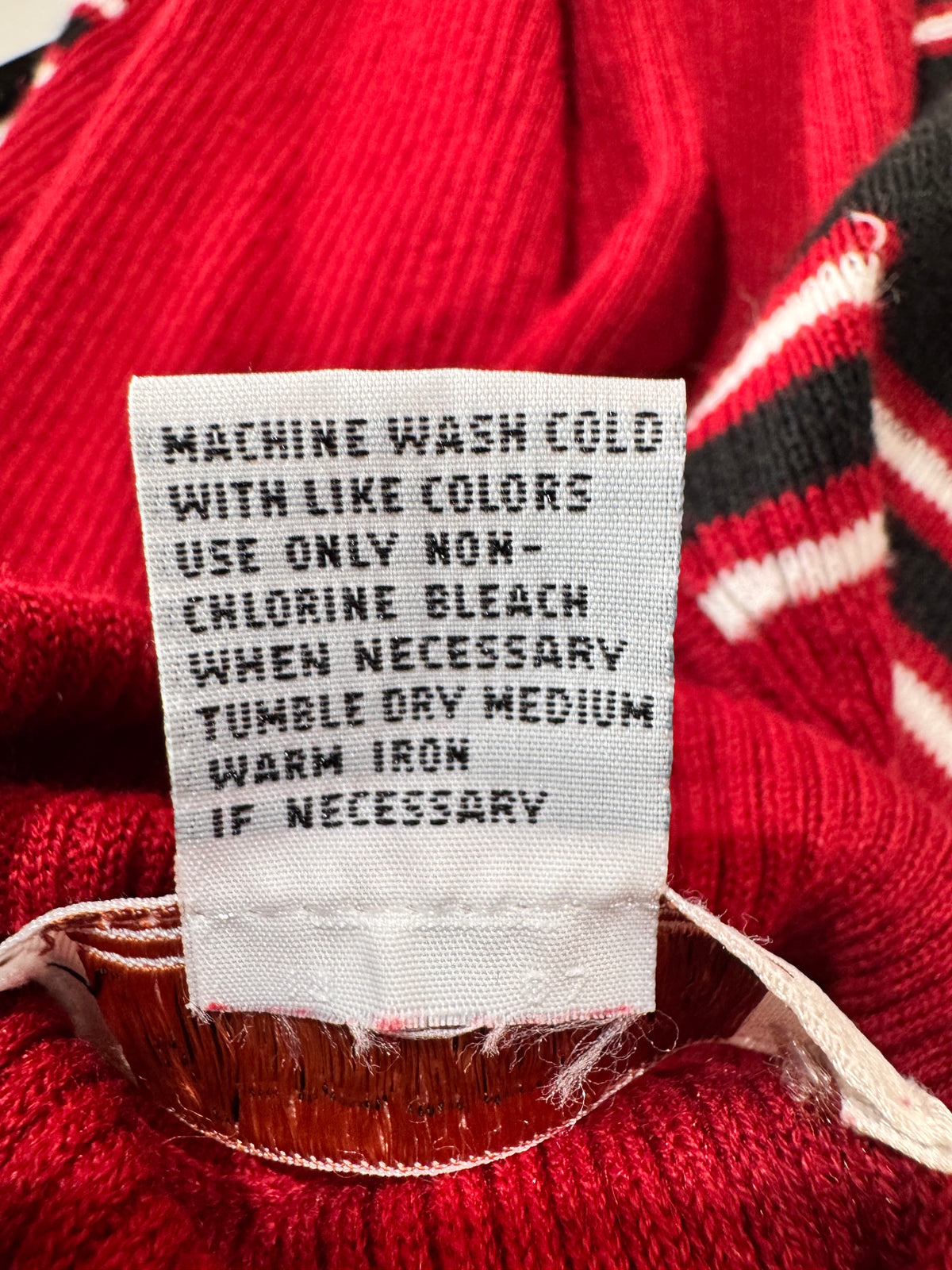 Vintage Meredith red sleeveless knit top - size S