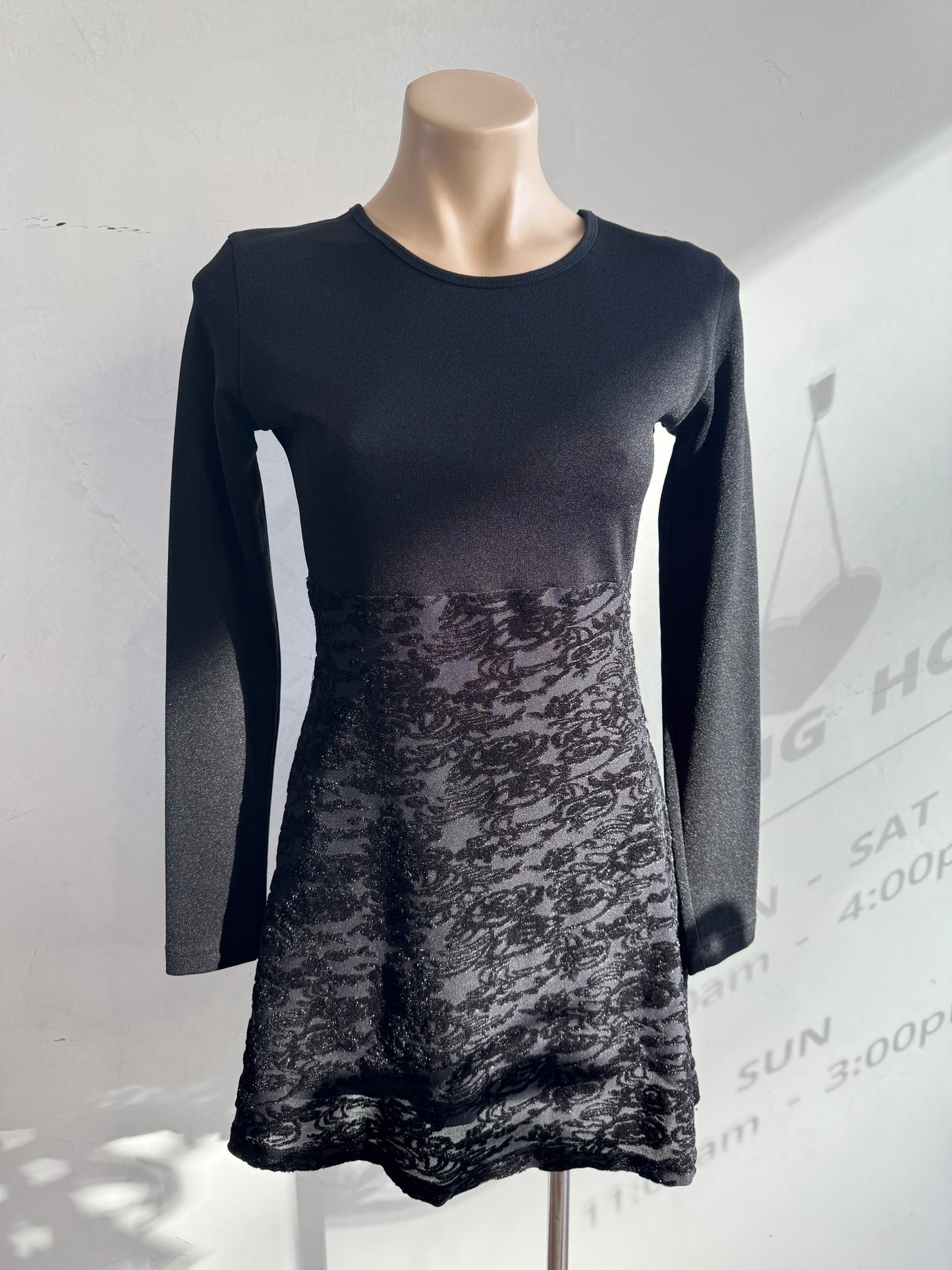 Vintage Twist little black dress - size s