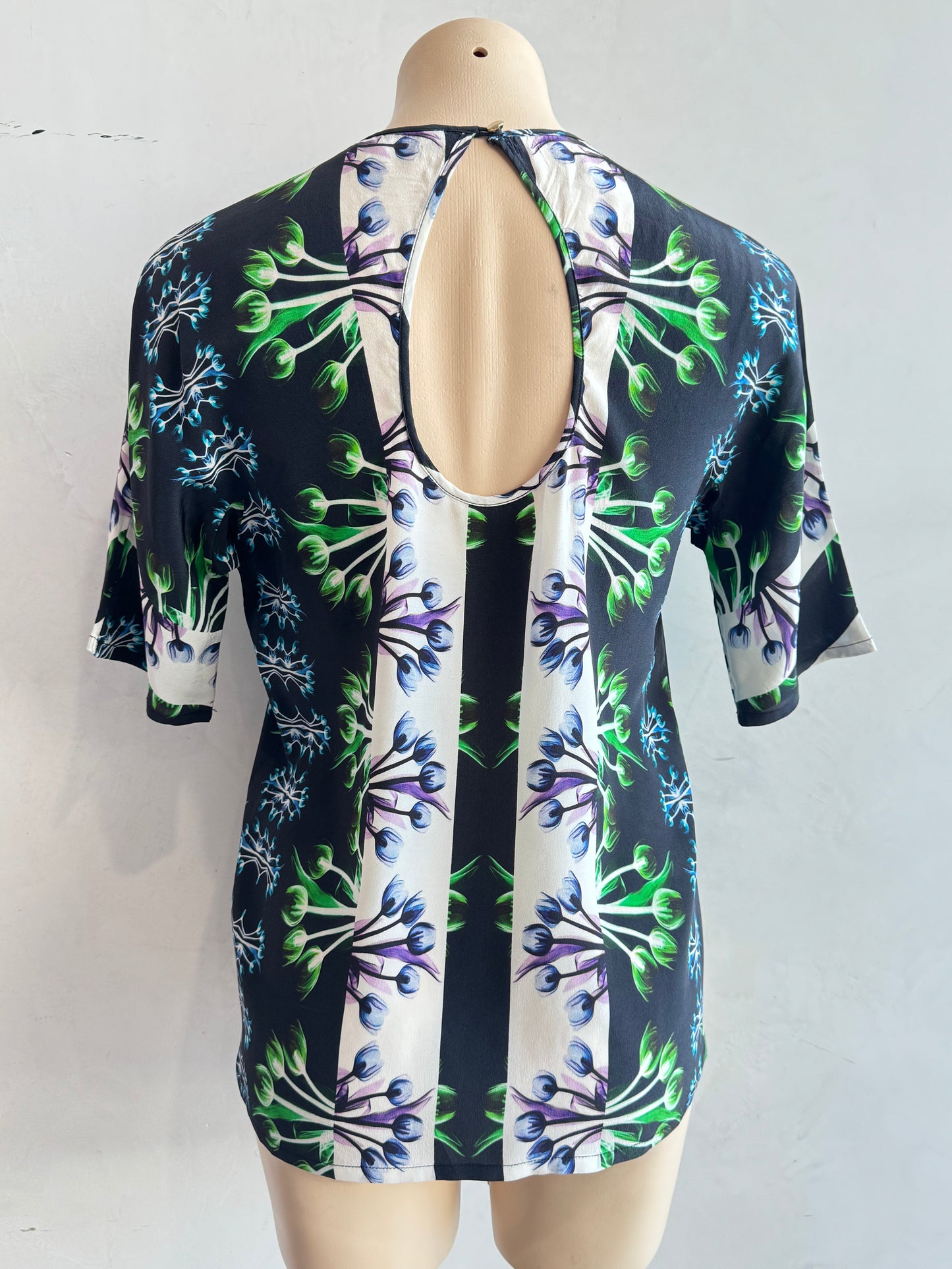 Lisa Ho Silk Print Blouse - size 10
