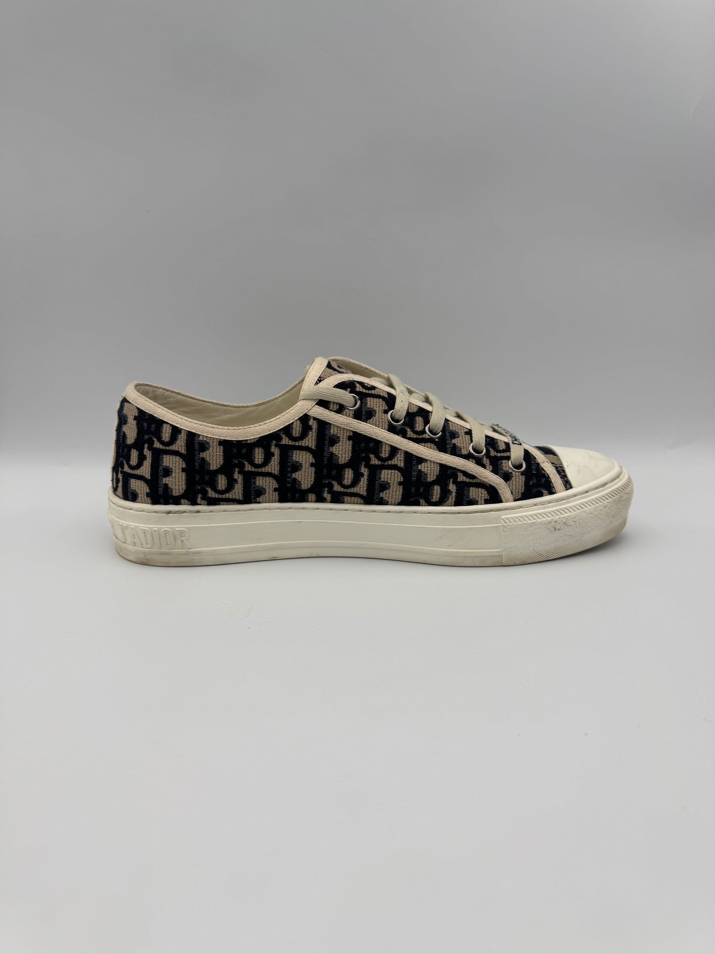 CHRISTIAN DIOR SNEAKERS SZ41.5