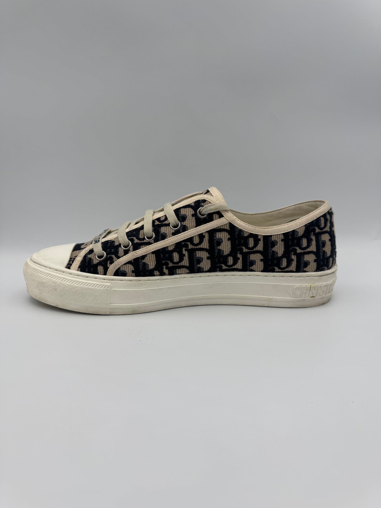CHRISTIAN DIOR SNEAKERS SZ41.5