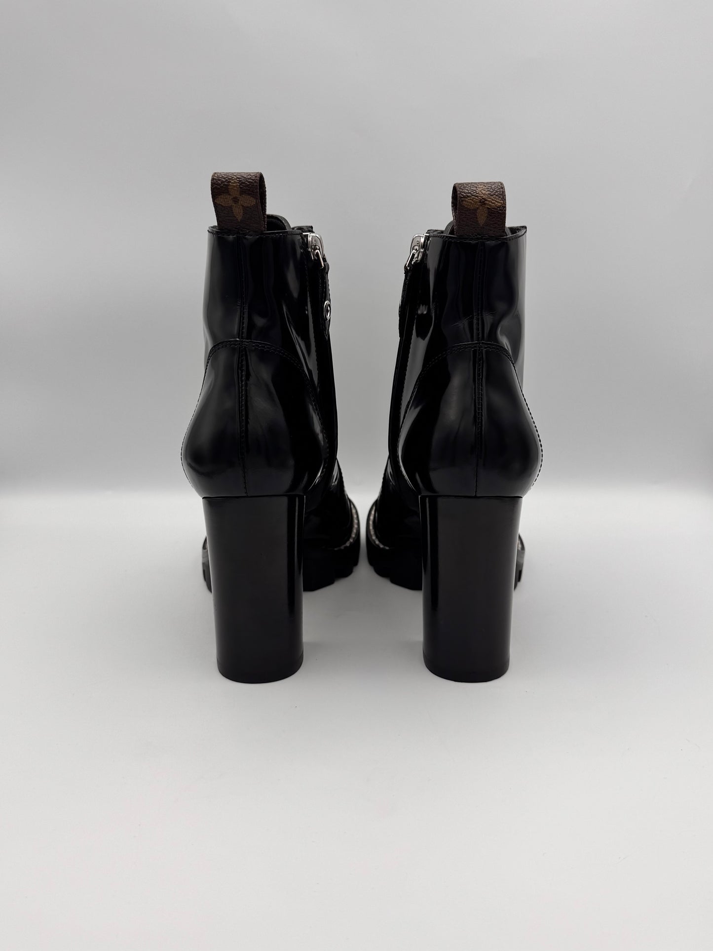 Louis Vuitton Laced Chunky Heel Boots Size 38.5