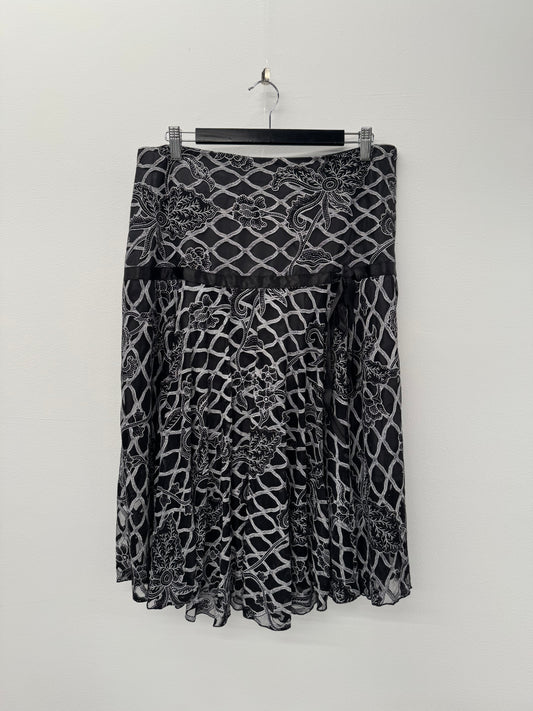 Vintage CKM black printed midi skirt - Size 16