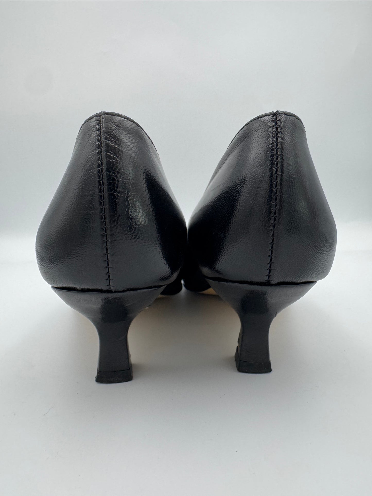 Vintage Easy Steps Black Pumps - size 7