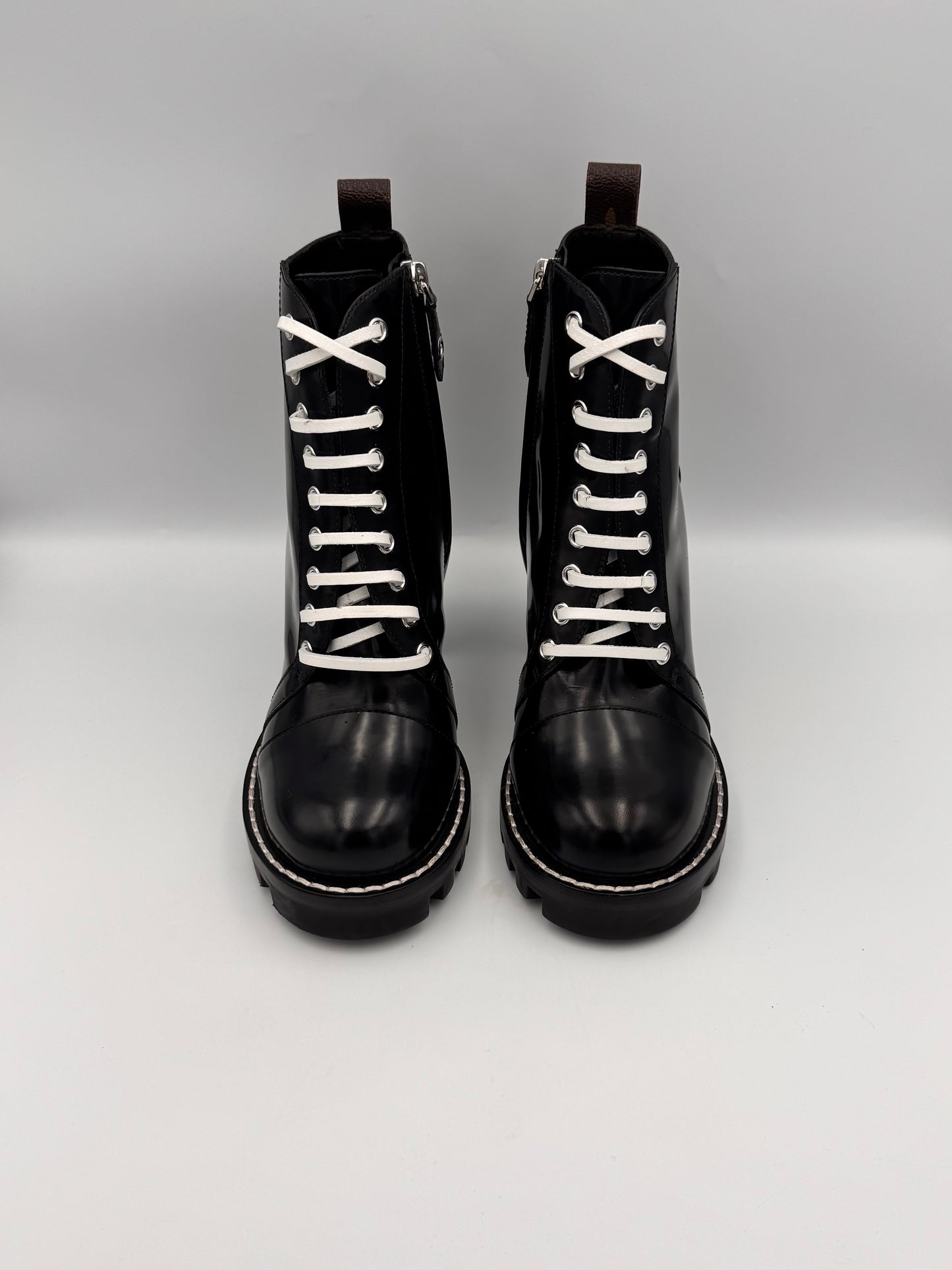 Louis Vuitton Laced Chunky Heel Boots Size 38.5