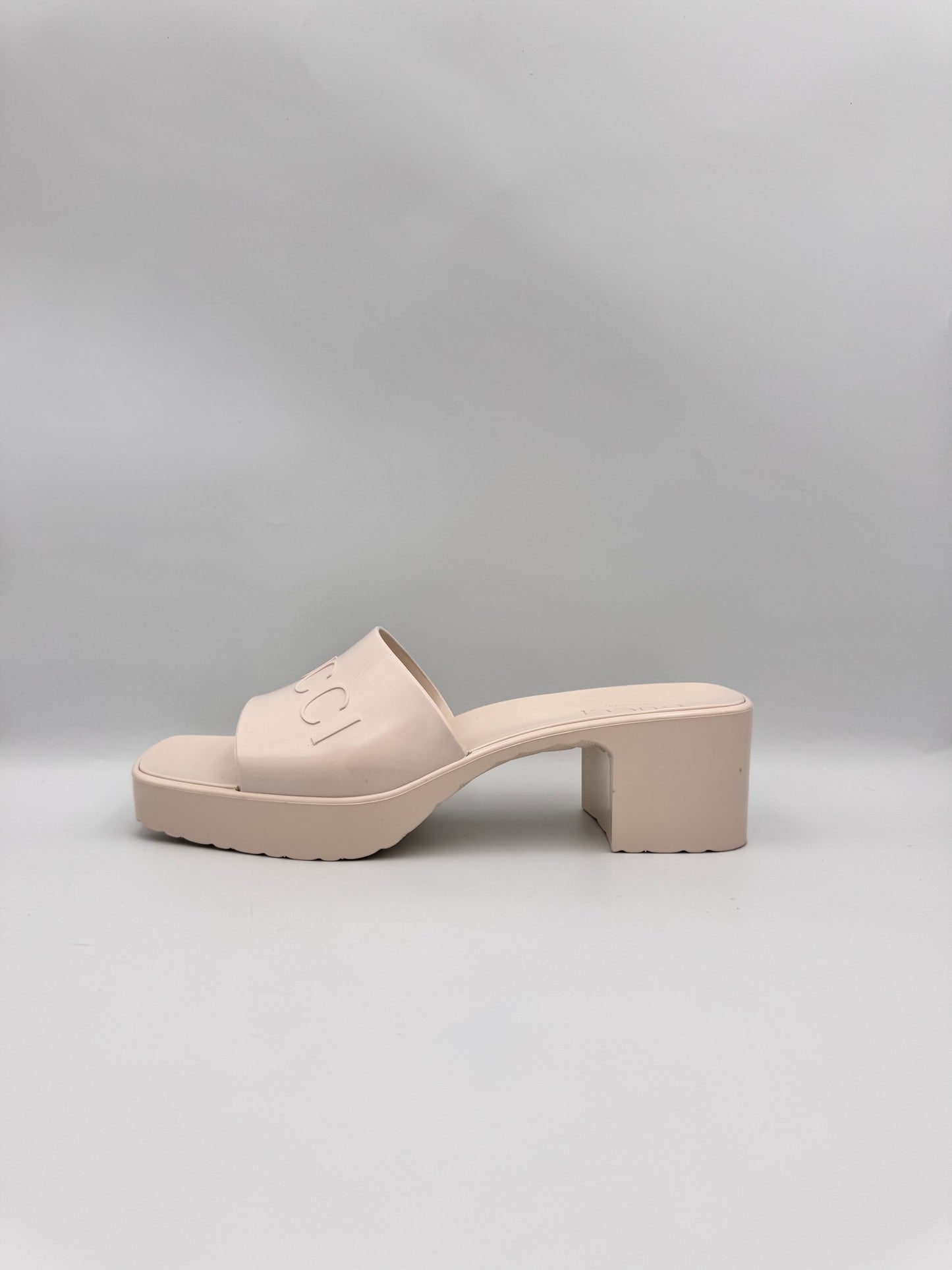 GUCCI Rubber Platform Sandals Size 39