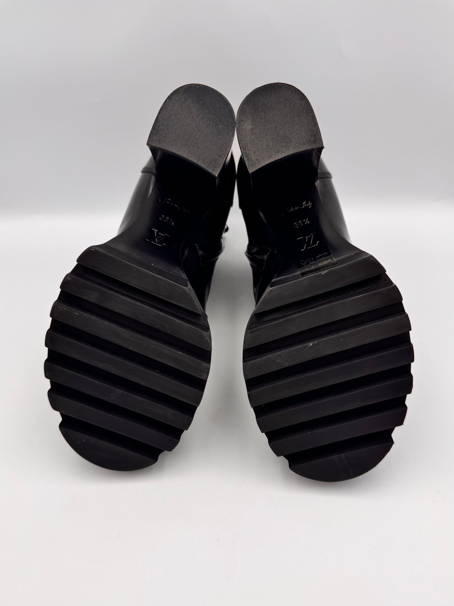 Louis Vuitton Laced Chunky Heel Boots Size 38.5