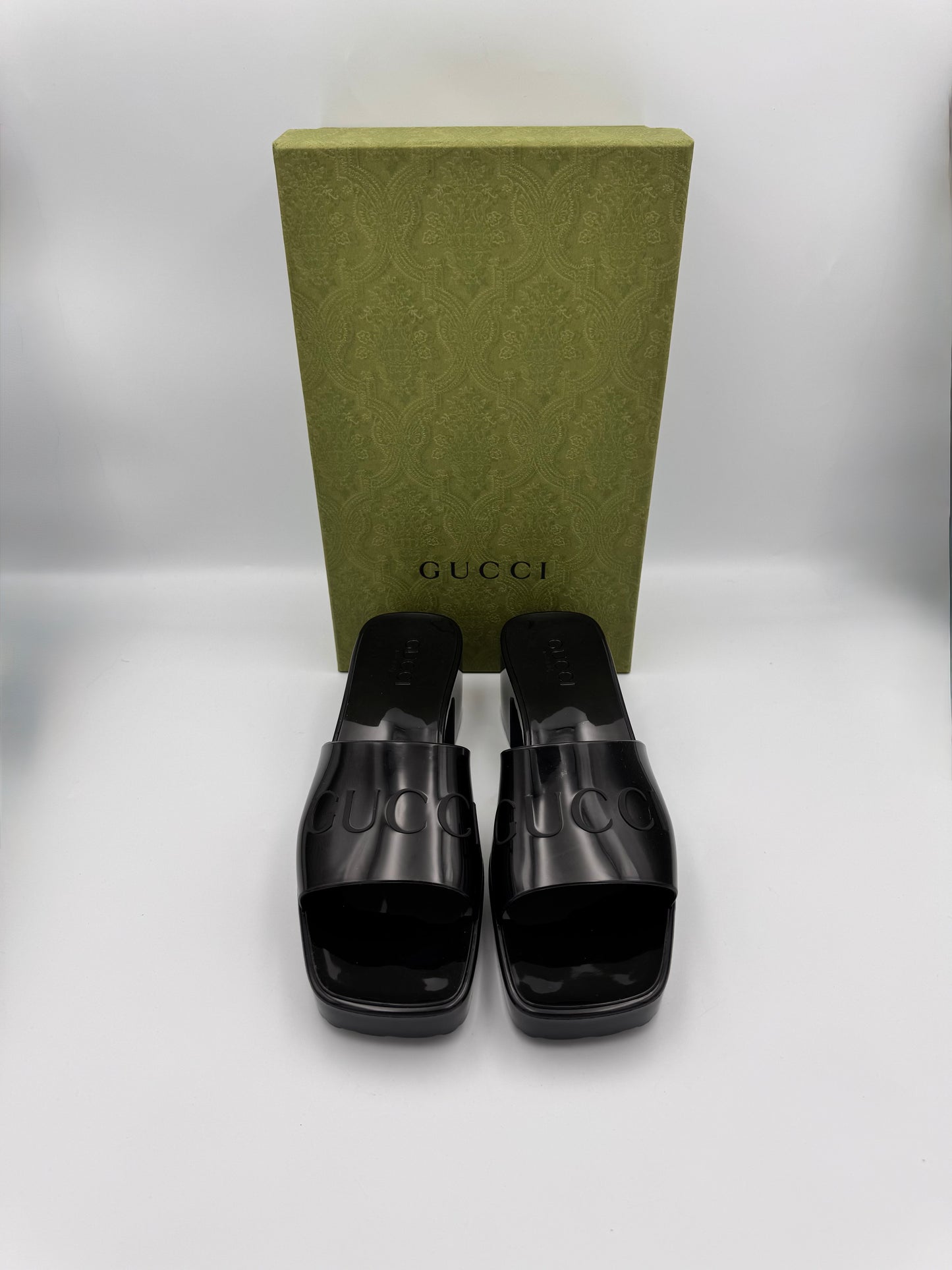 GUCCI Black Rubber Platform Sandals Size 39