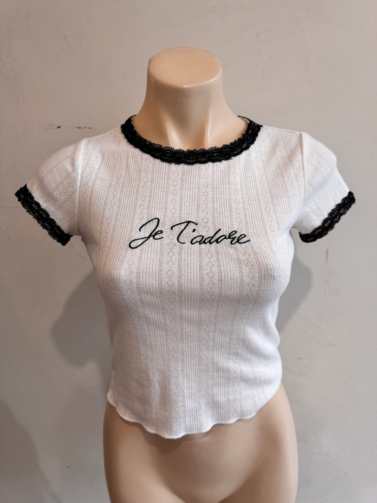 Valleygirl “Je t’adore” Baby Tshirt- size S
