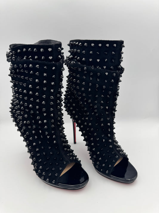 Christian Louboutin Black Spike Suede Guerrilla Open Toe Slouchy Ankle Boots Sz 39.5