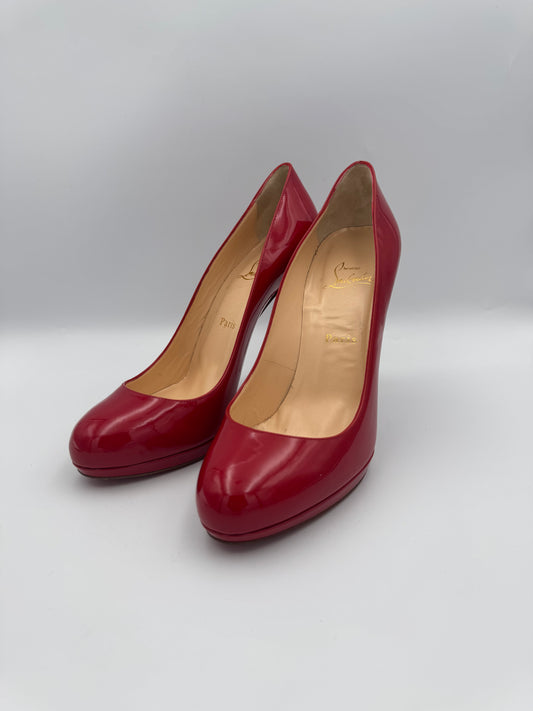 Red Christian Louboutin Simple Red Pumps Size 40