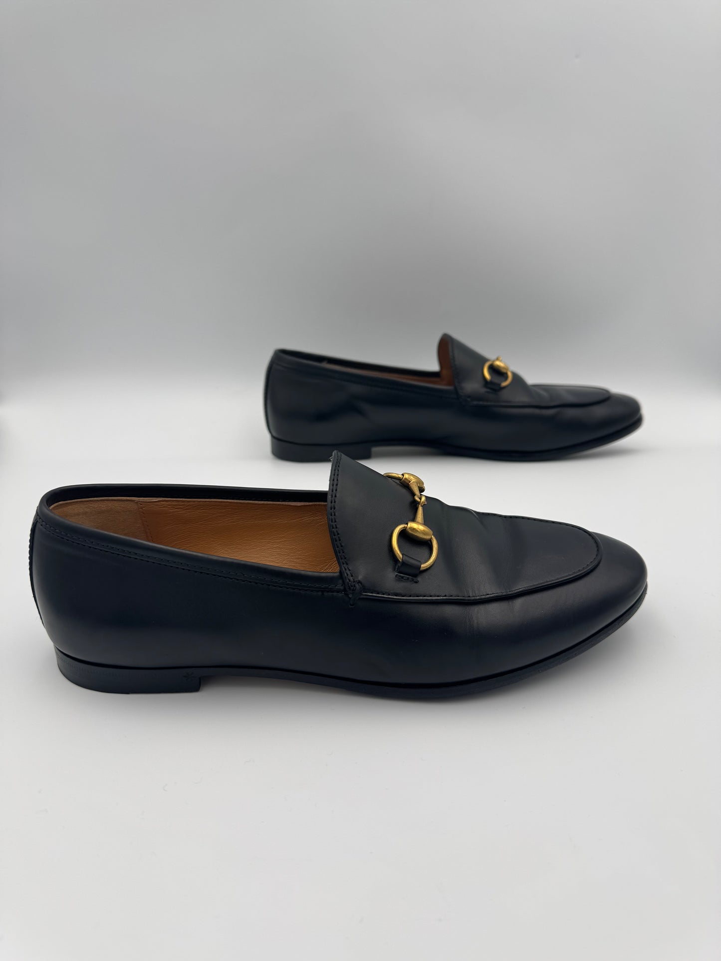 GUCCI BLACK LOAFER Size 36.5
