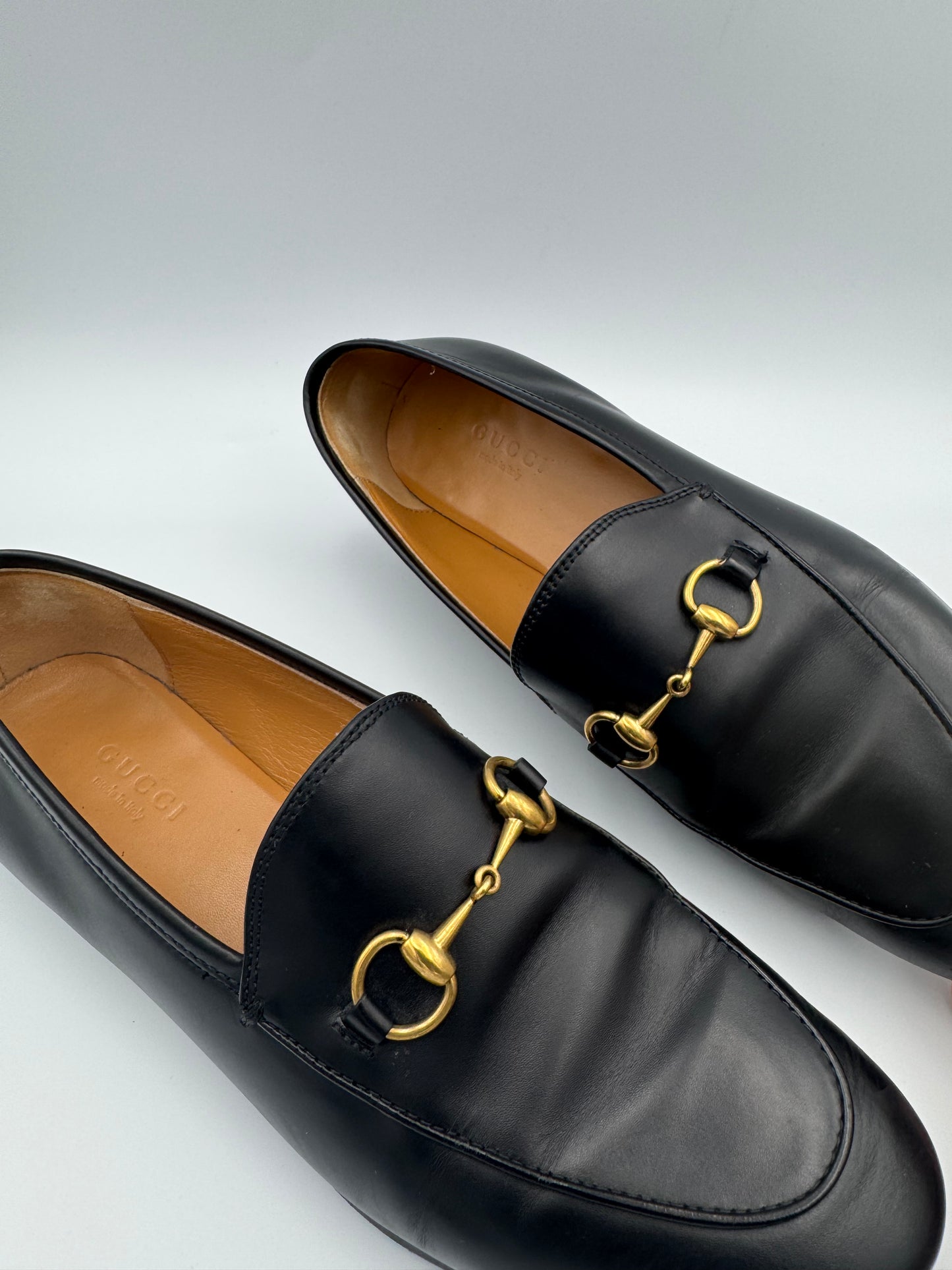 GUCCI BLACK LOAFER Size 36.5