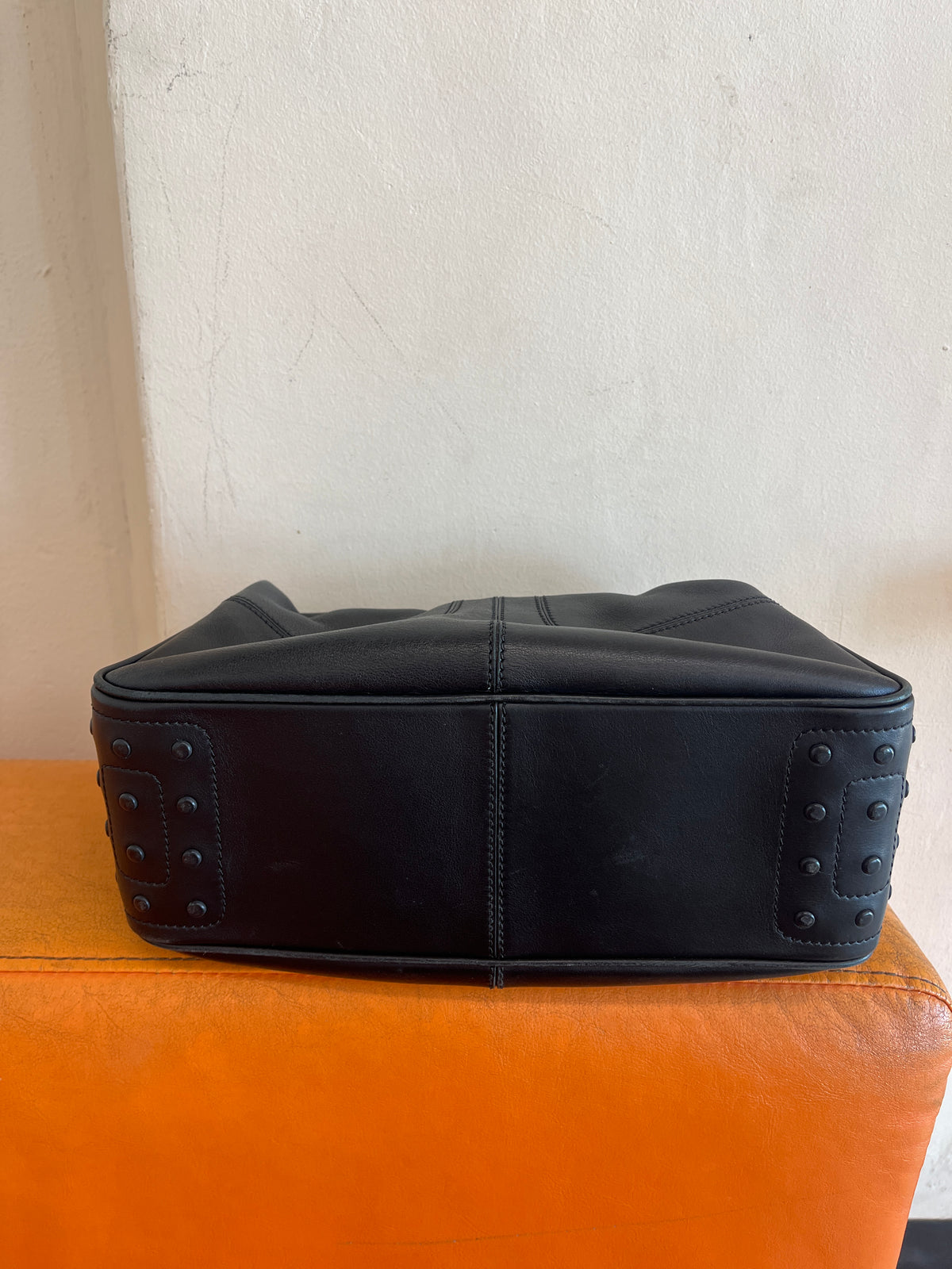 Tod's Black TOD’S Black Leather shoulder bag Size O/S