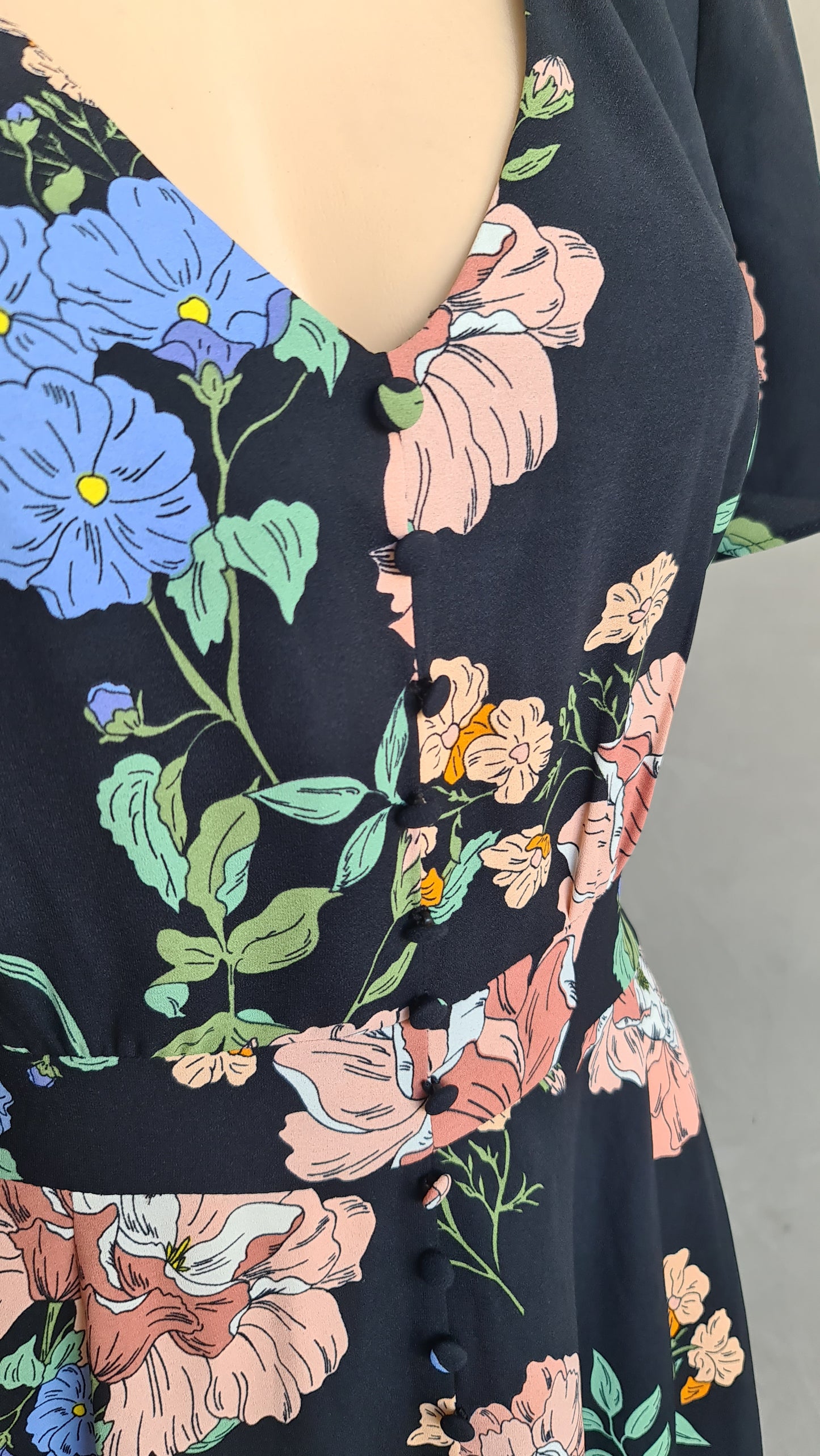 Portmans Black Floral Dress - size 10