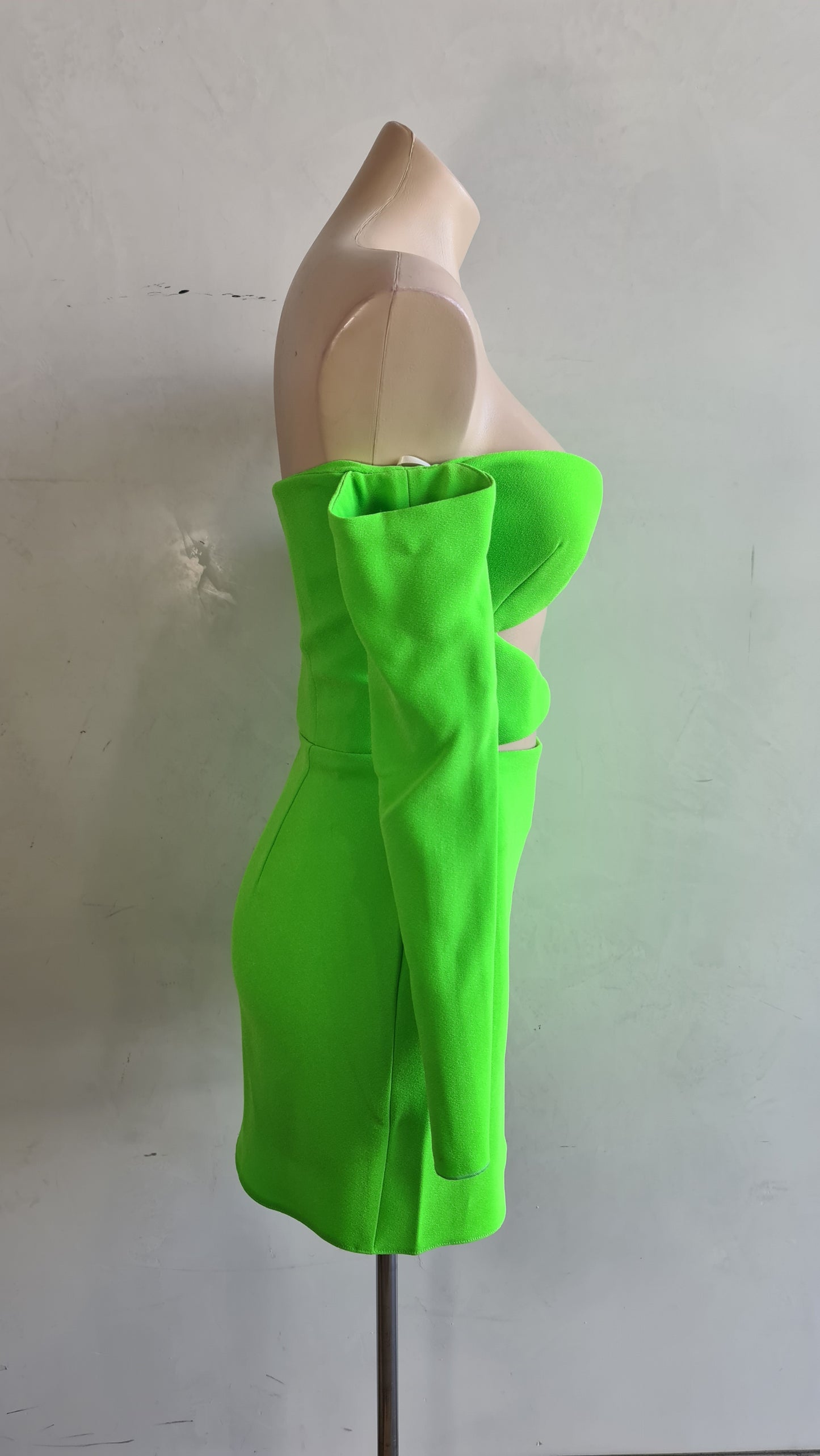 Alex Perry Apple Green Cut-out dress - size 10